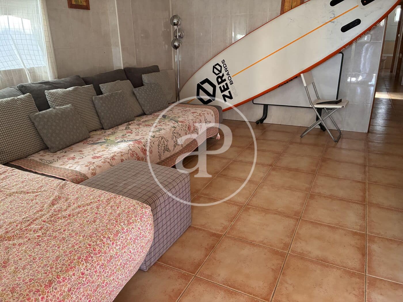3 soverom Leilighet til leie i Alicante by - € 700 (Ref: 9999953)