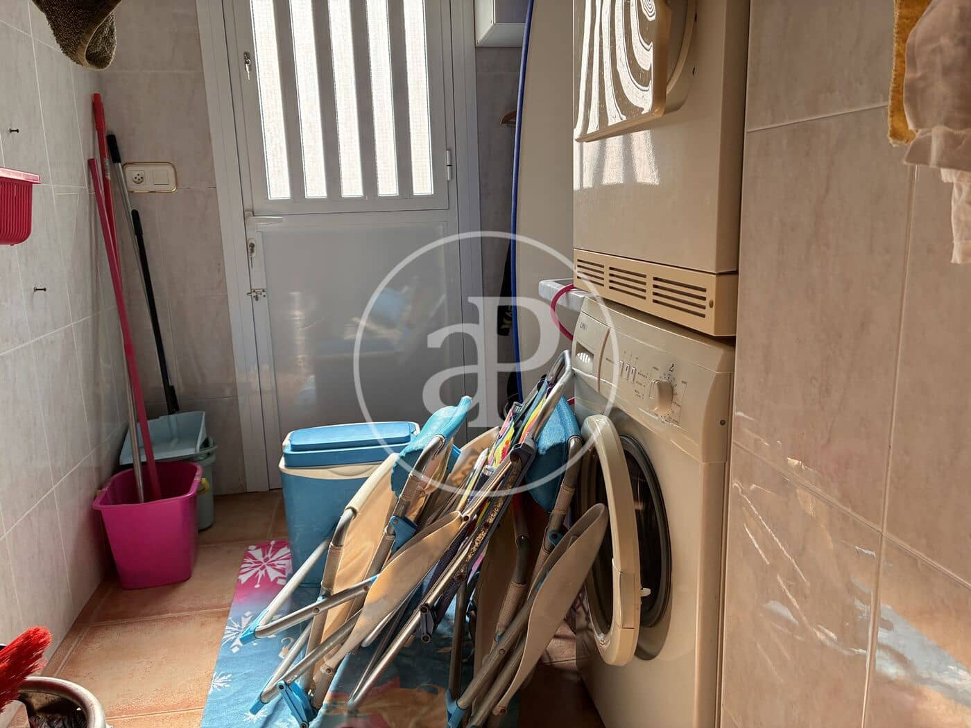 3 soverom Leilighet til leie i Alicante by - € 700 (Ref: 9999953)