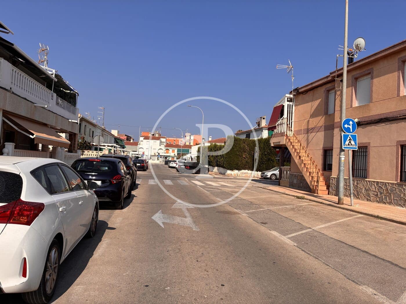 3 soverom Leilighet til leie i Alicante by - € 700 (Ref: 9999953)