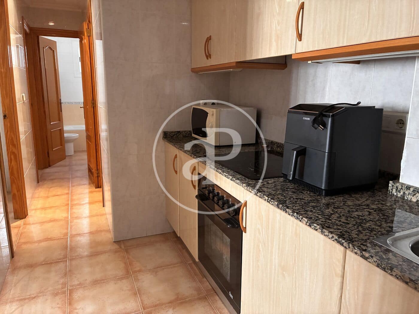 3 bedroom Apartment for rent in Alicante / Alacant city - € 700 (Ref: 9999953)