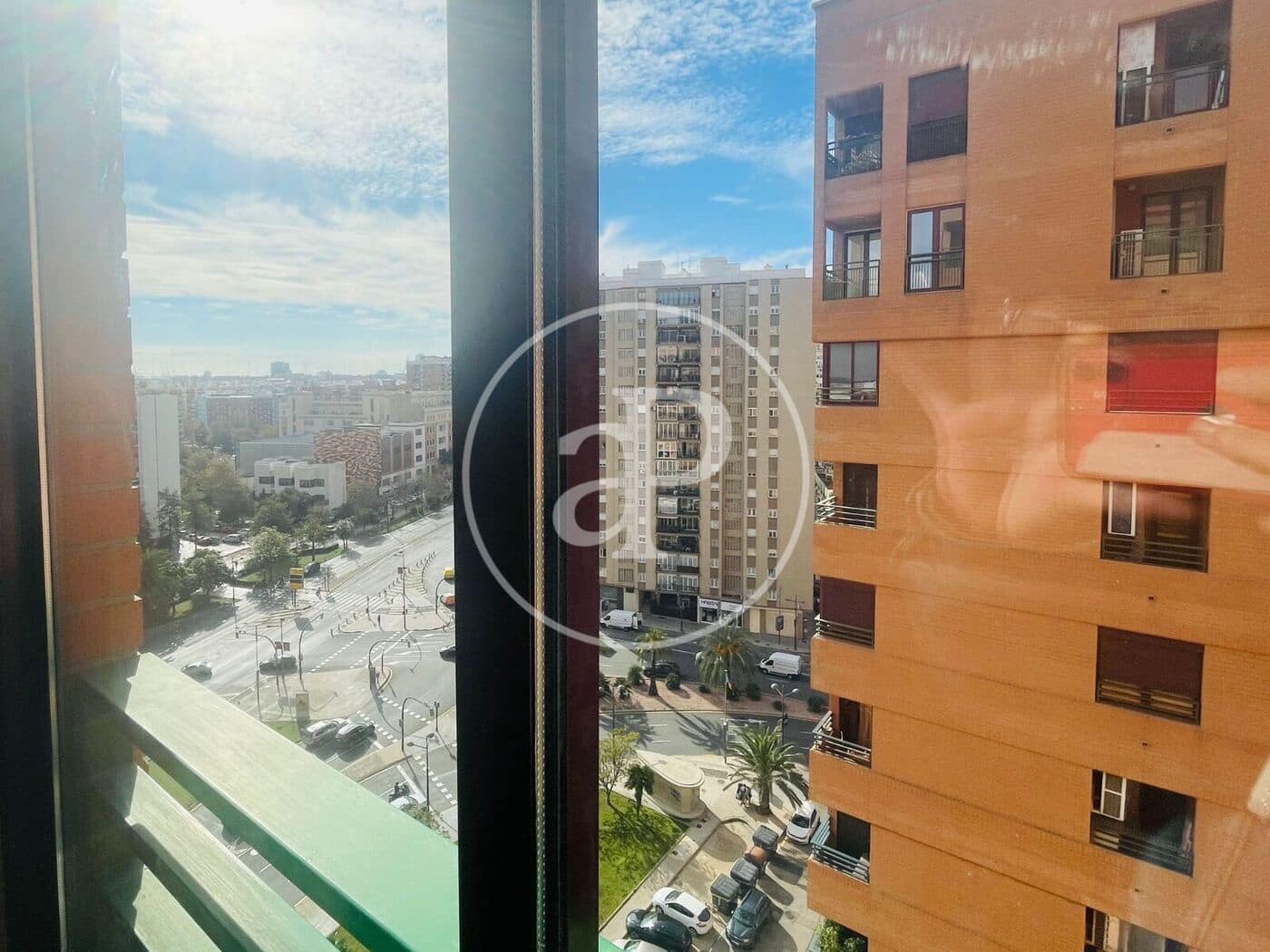 3 Zimmer Apartment zu vermieten in Valencia Stadt - 1.700 € (Ref: 9999954)