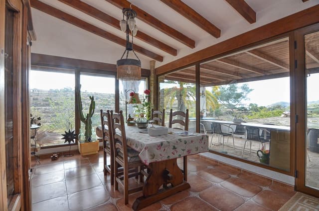 3 bedroom Finca/Country House for sale in Benissa with garage - € 385,000 (Ref: 7577582)