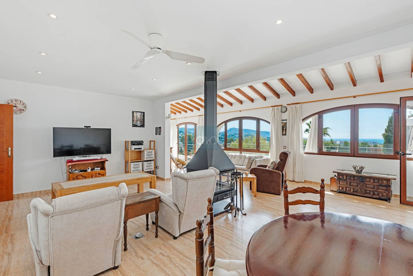 7 bedroom Villa for sale in Moraira with pool garage - € 995,000 (Ref: 7577607)