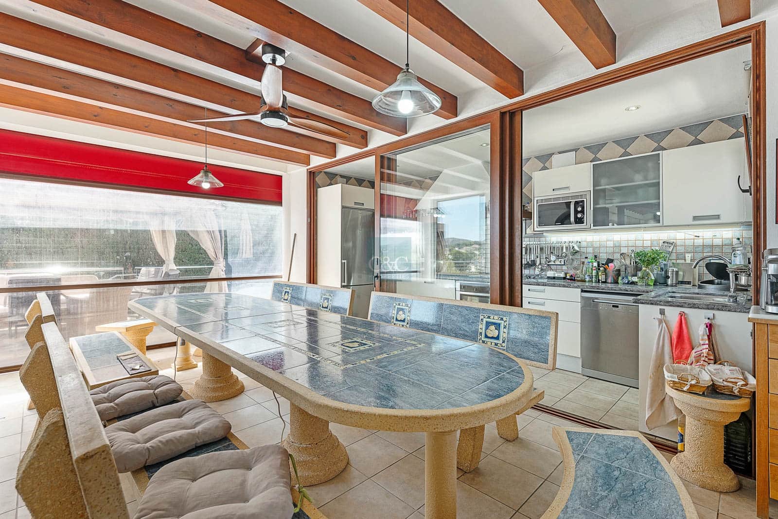 7 bedroom Villa for sale in Moraira with pool garage - € 995,000 (Ref: 7577607)