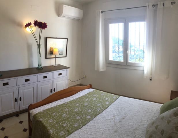 2 sypialnia Dom do wynajęcia w Miasto Alicante / Alacant - 1 300 € (Ref: 8023133)