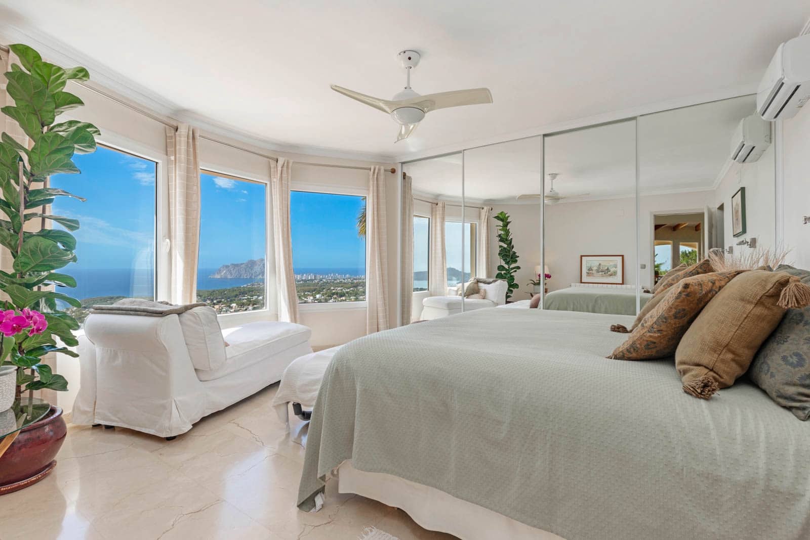 5 sypialnia Willa na sprzedaż w Benissa z basenem garażem - 1 295 000 € (Ref: 8418362)