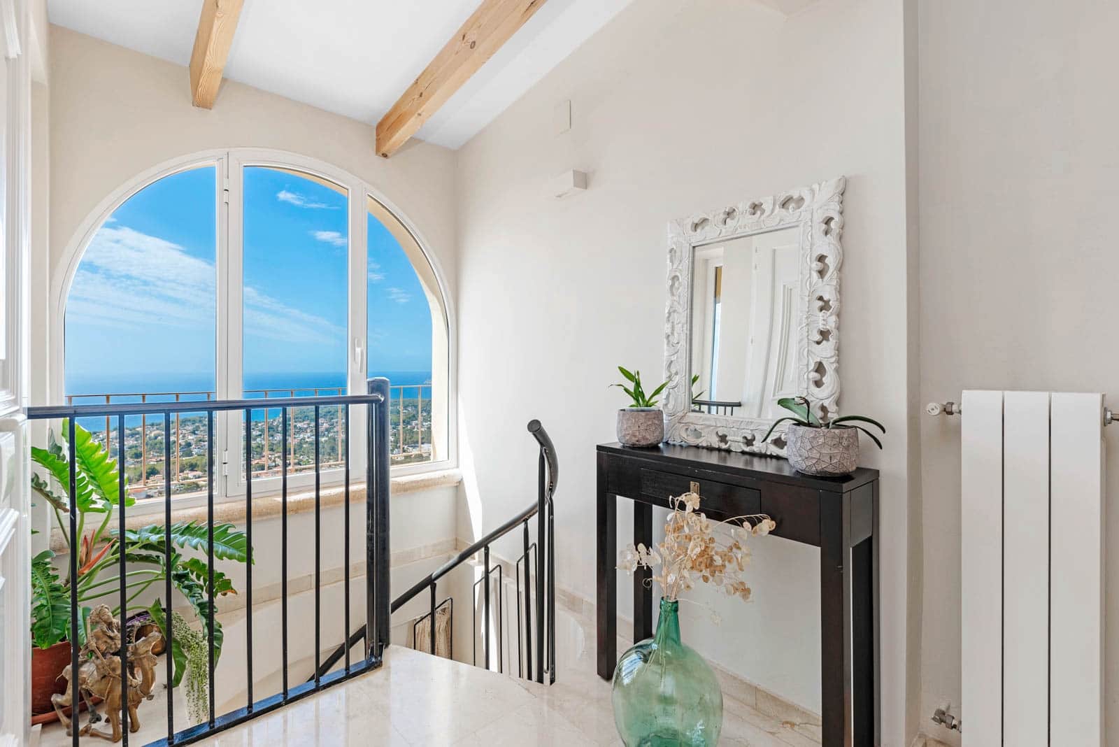 5 sypialnia Willa na sprzedaż w Benissa z basenem garażem - 1 295 000 € (Ref: 8418362)