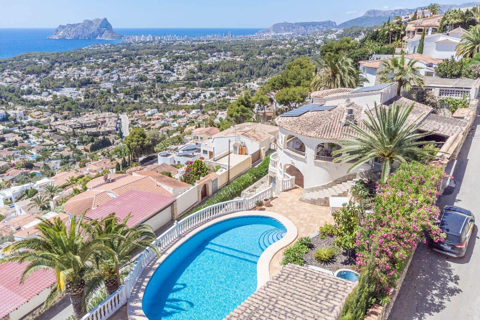 5 sypialnia Willa na sprzedaż w Benissa z basenem garażem - 1 295 000 € (Ref: 8418362)