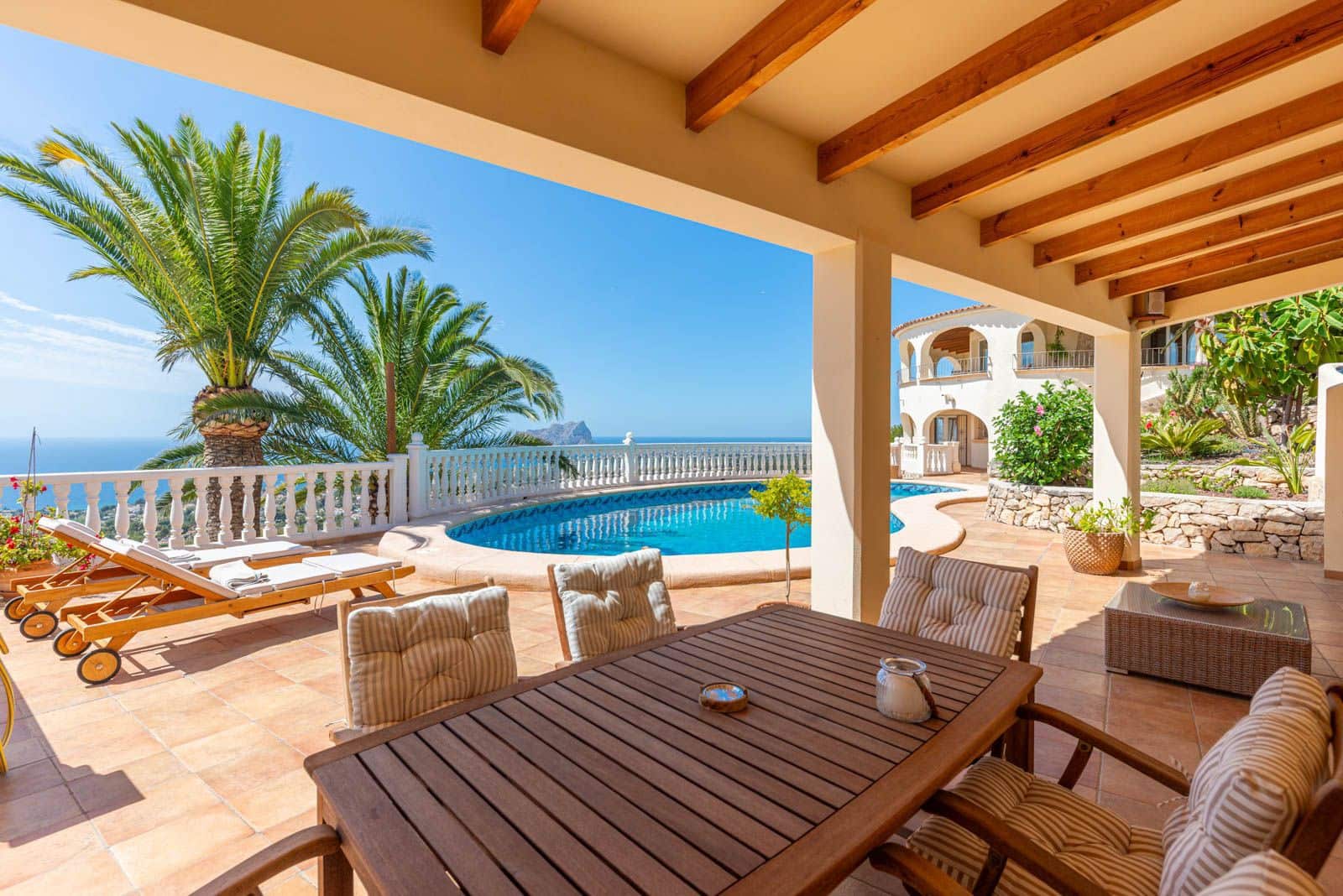 5 sypialnia Willa na sprzedaż w Benissa z basenem garażem - 1 295 000 € (Ref: 8418362)