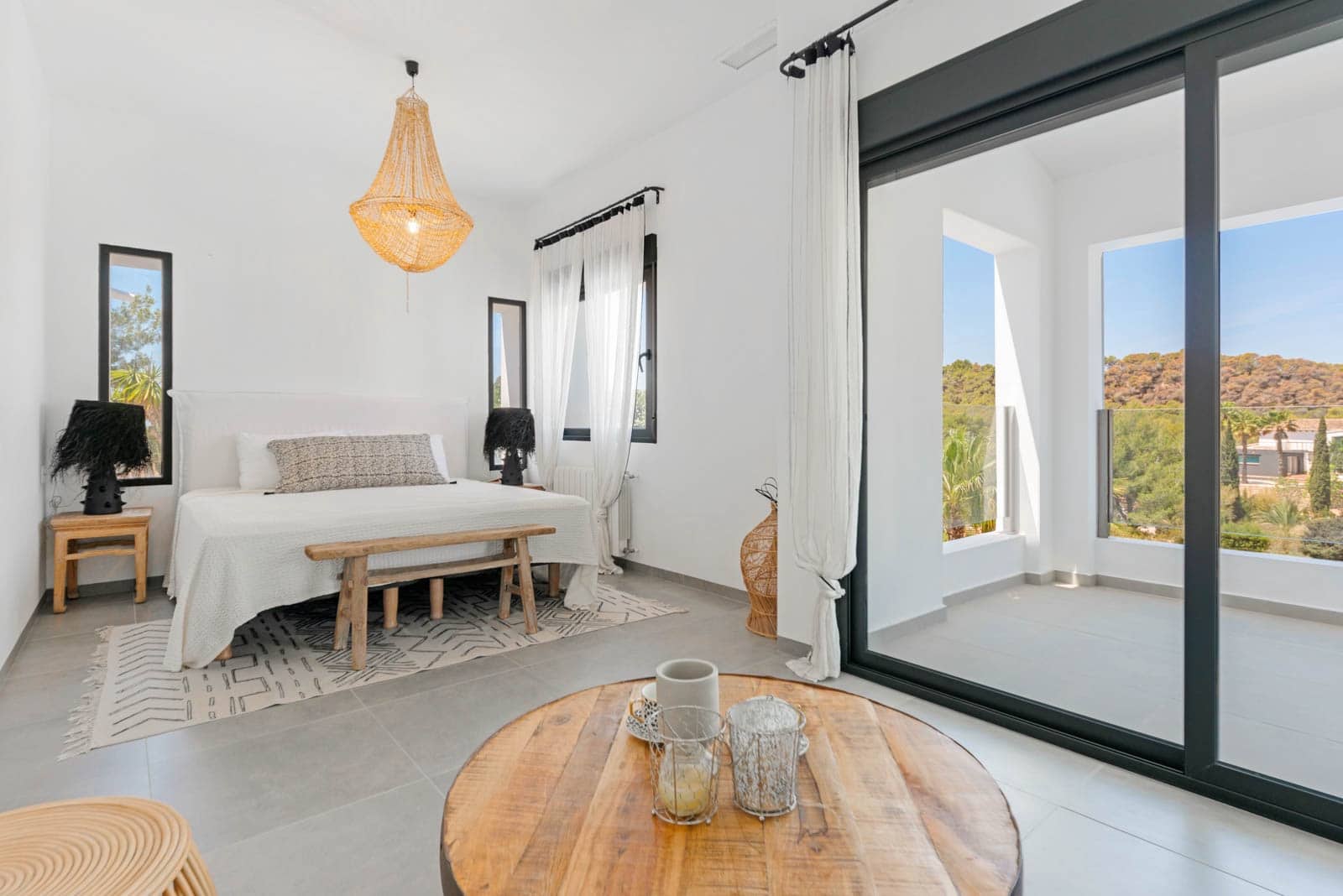 4 bedroom Villa for sale in Moraira with pool garage - € 1,295,000 (Ref: 8418363)