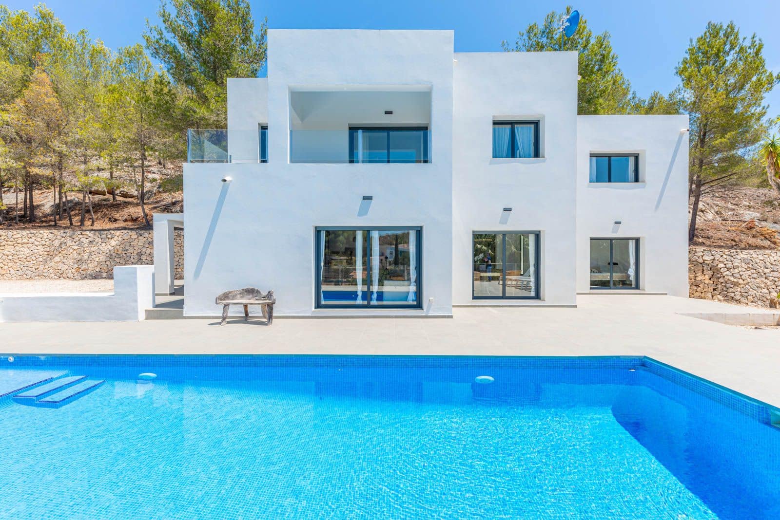 4 bedroom Villa for sale in Moraira with pool garage - € 1,295,000 (Ref: 8418363)