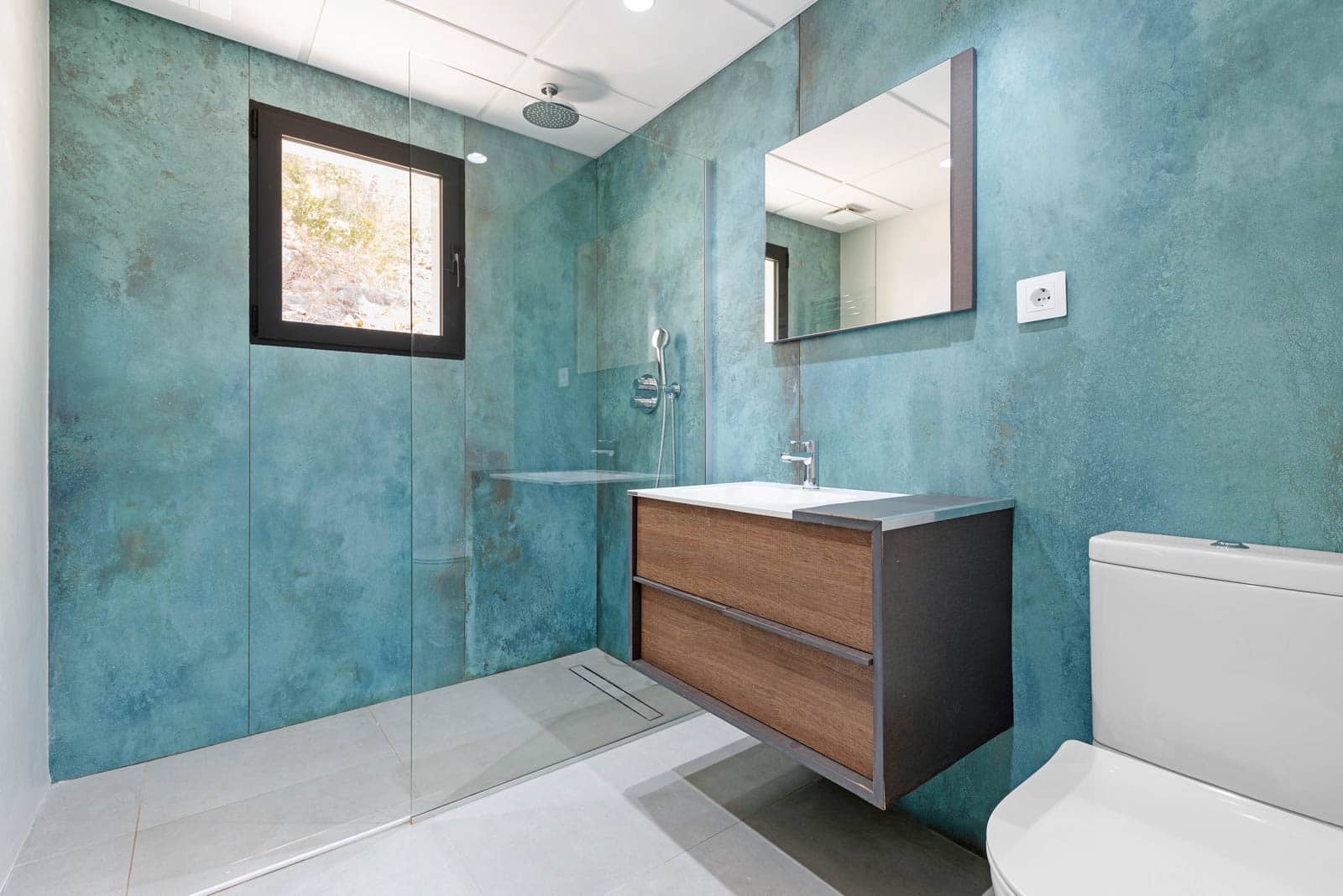 4 bedroom Villa for sale in Moraira with pool garage - € 1,295,000 (Ref: 8418363)