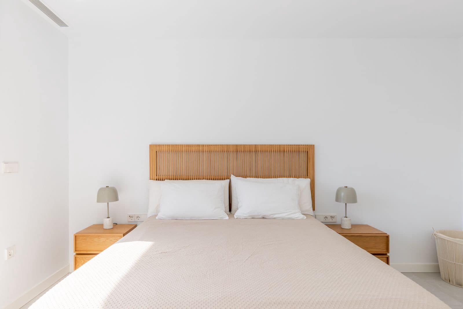 4 bedroom Villa for sale in Benissa with pool garage - € 1,250,000 (Ref: 8451375)