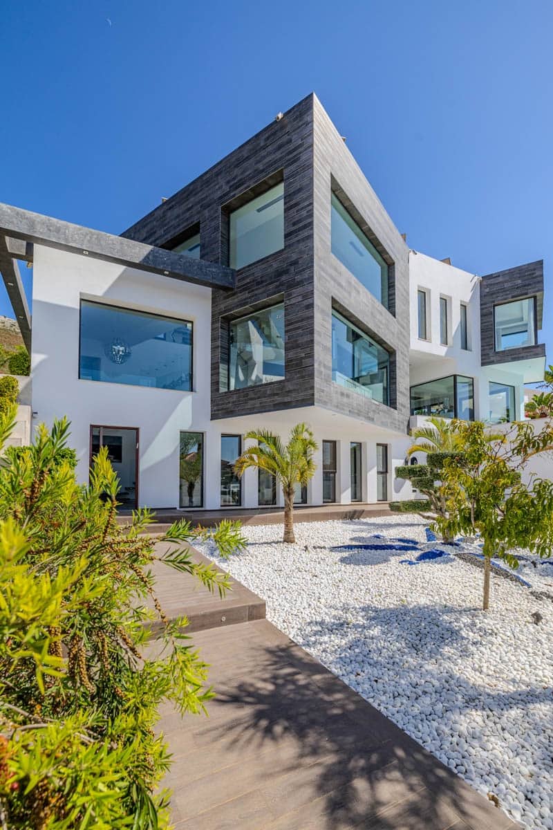 5 bedroom Villa for sale in Javea / Xabia with pool garage - € 2,350,000 (Ref: 8451378)