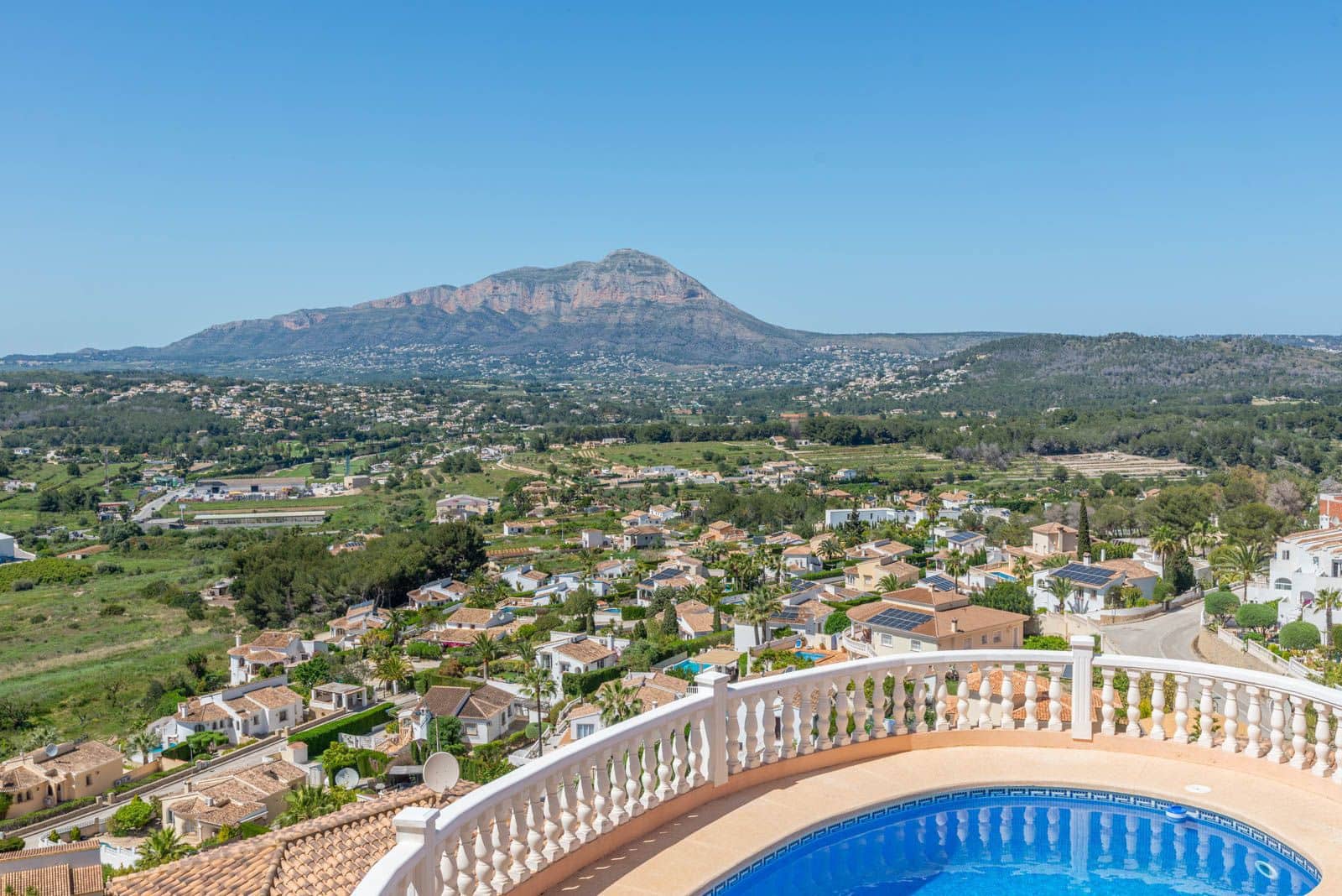 3 bedroom Villa for sale in Benitachell / Benitatxell with pool garage - € 535,000 (Ref: 8952098)