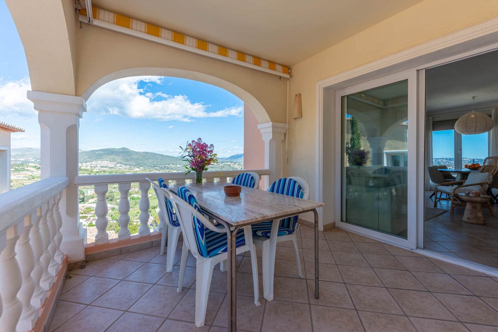 3 bedroom Villa for sale in Benitachell / Benitatxell with pool garage - € 535,000 (Ref: 8952098)