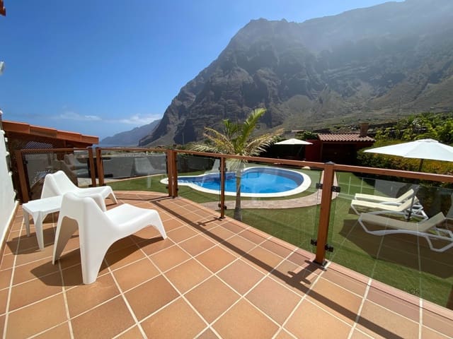 4 bedroom Villa for sale in Frontera with pool - € 850,000 (Ref: 10004675)