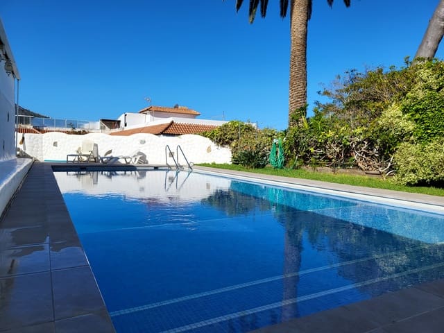 2 bedroom Apartment for rent in Los Realejos with pool - € 1,000 (Ref: 10041767)