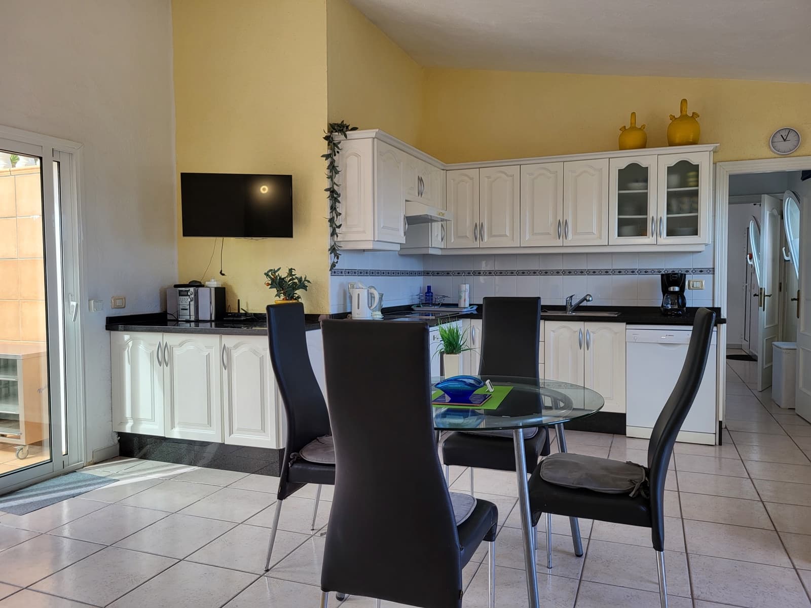 3 slaapkamer Villa te koop in Los Realejos - € 850.000 (Ref: 10048011)