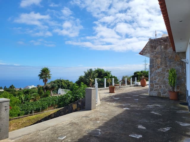 3 slaapkamer Villa te koop in Los Realejos - € 850.000 (Ref: 10048011)