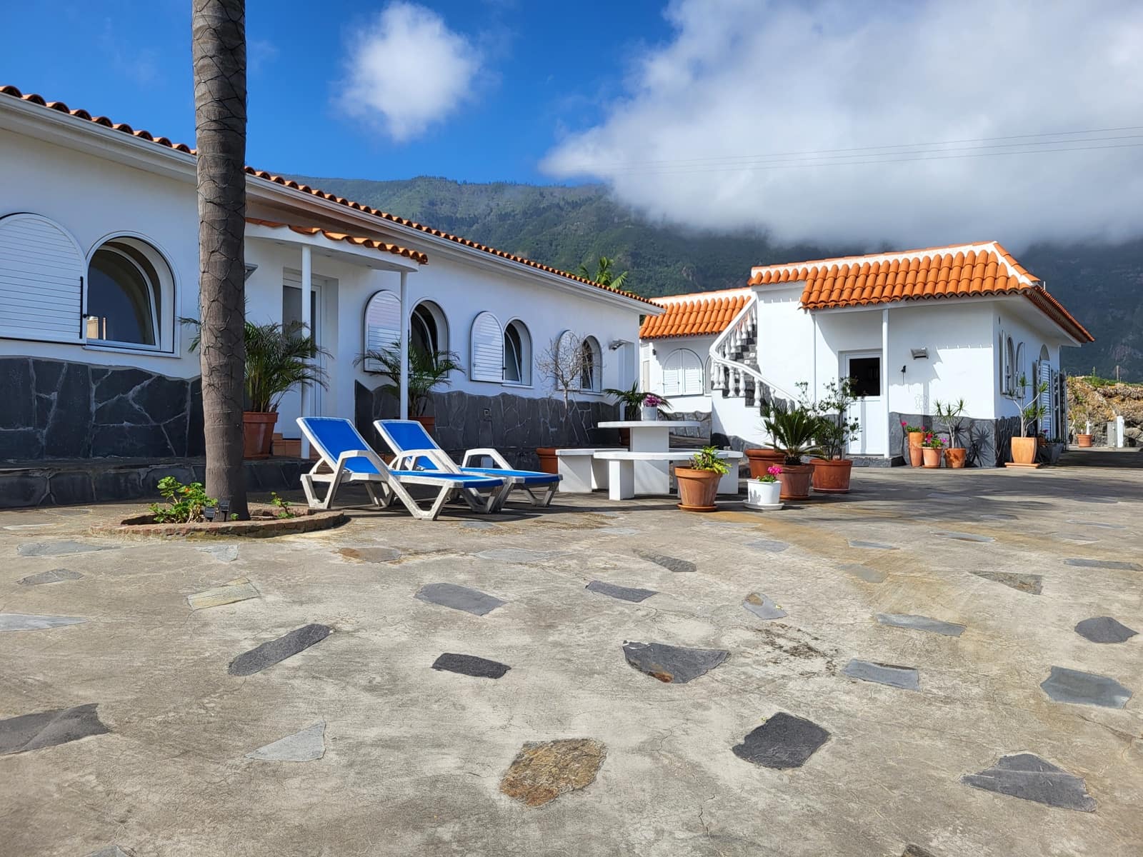 3 slaapkamer Villa te koop in Los Realejos - € 850.000 (Ref: 10048011)