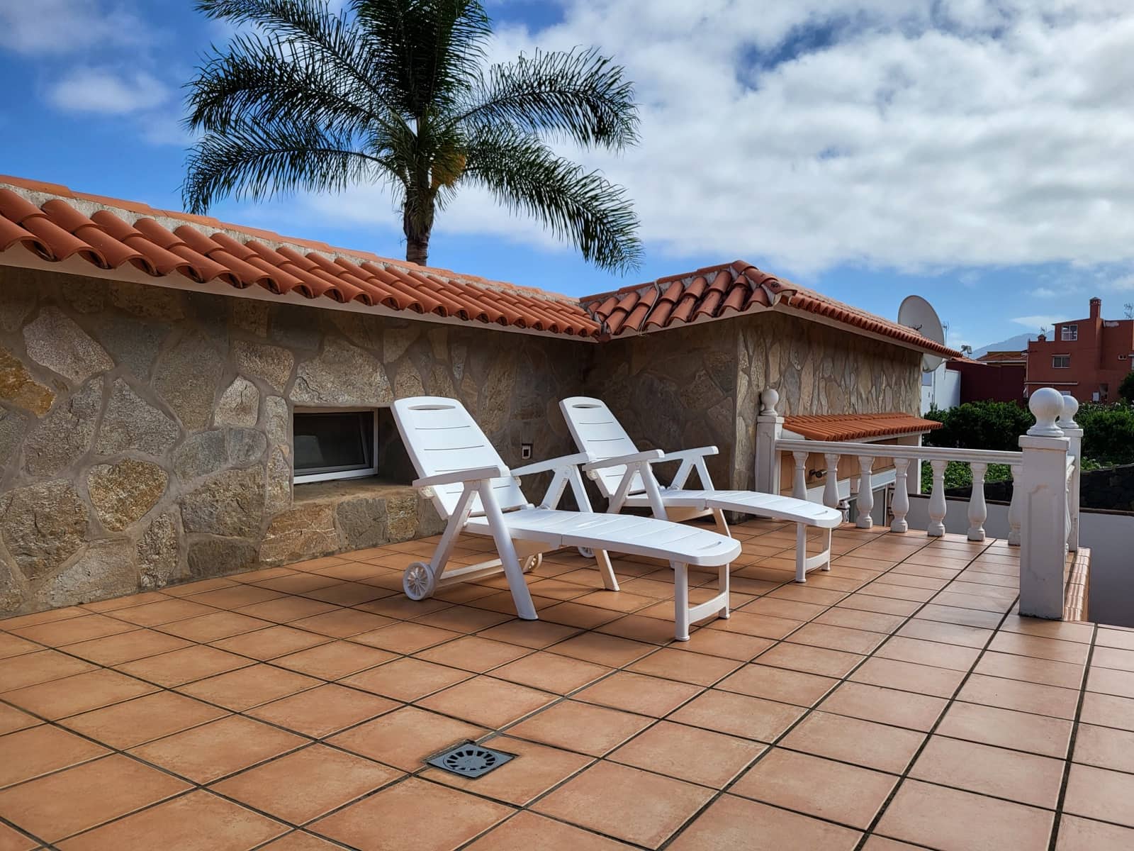 3 slaapkamer Villa te koop in Los Realejos - € 850.000 (Ref: 10048011)