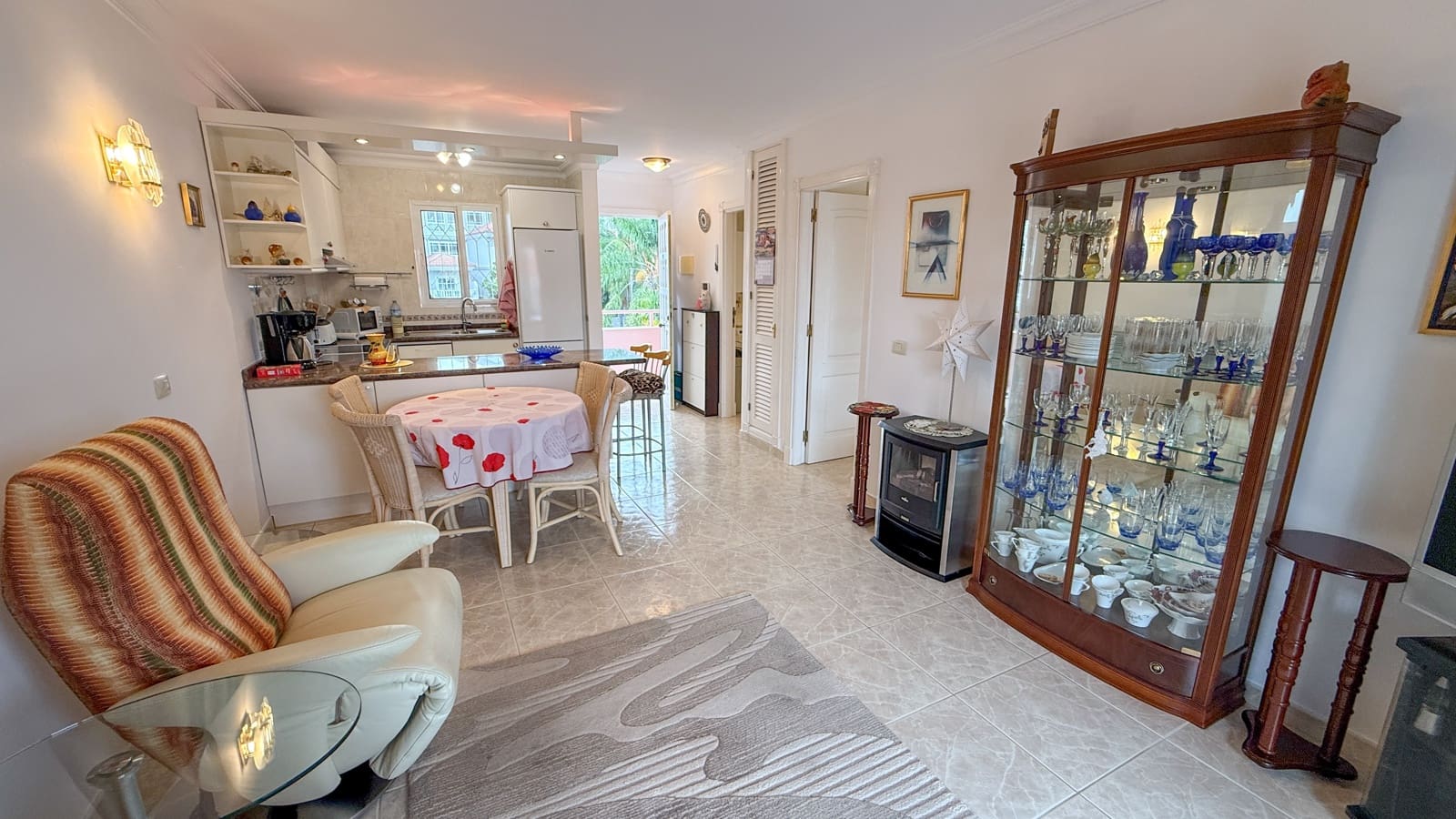 1 makuuhuone Huoneisto vuokrattavana paikassa Puerto de la Cruz mukana uima-altaan 
autotalli - 1 200 € (Ref: 10120819)