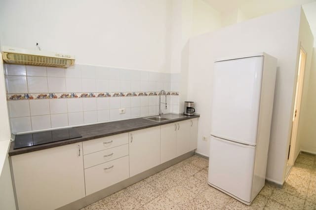 Commercial for rent in La Salud, Santa Cruz de Tenerife - € 500 (Ref: 10163445)