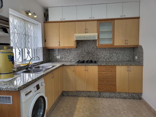 2 Zimmer Villa zu verkaufen in Puerto de la Cruz mit Garage - 549.000 € (Ref: 9064895)