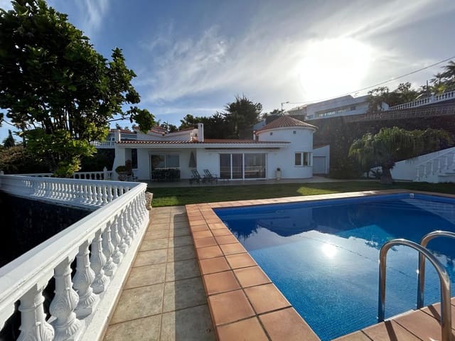 3 bedroom Villa for sale in Santa Ursula with pool - € 760,000 (Ref: 9128917)