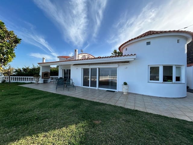 3 bedroom Villa for sale in Santa Ursula with pool - € 760,000 (Ref: 9128917)