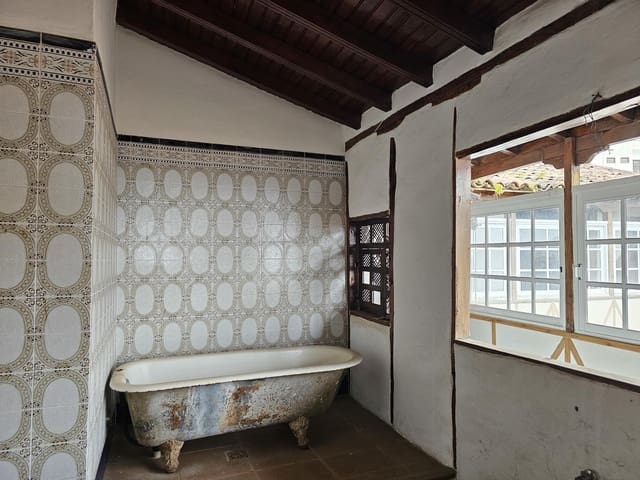 9 sovrum Villa till salu i Icod de los Vinos - 650 000 € (Ref: 9128918)