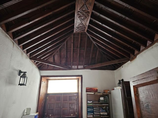 9 sovrum Villa till salu i Icod de los Vinos - 650 000 € (Ref: 9128918)