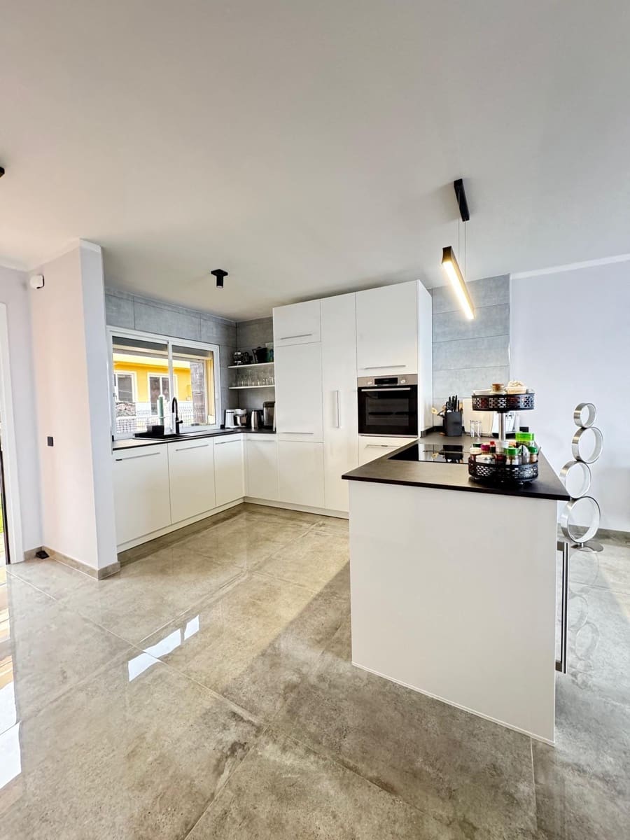 2 camera da letto Appartamento da affittare in La Quinta con piscina - 1.800 € (Rif: 9128919)