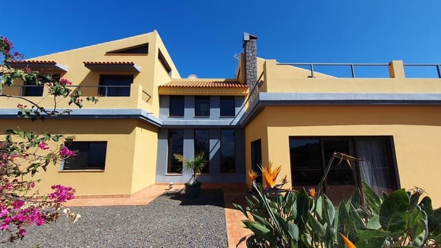 5 soveværelse Villa til salg i San Juan de la Rambla - € 1.490.000 (Ref: 9128922)
