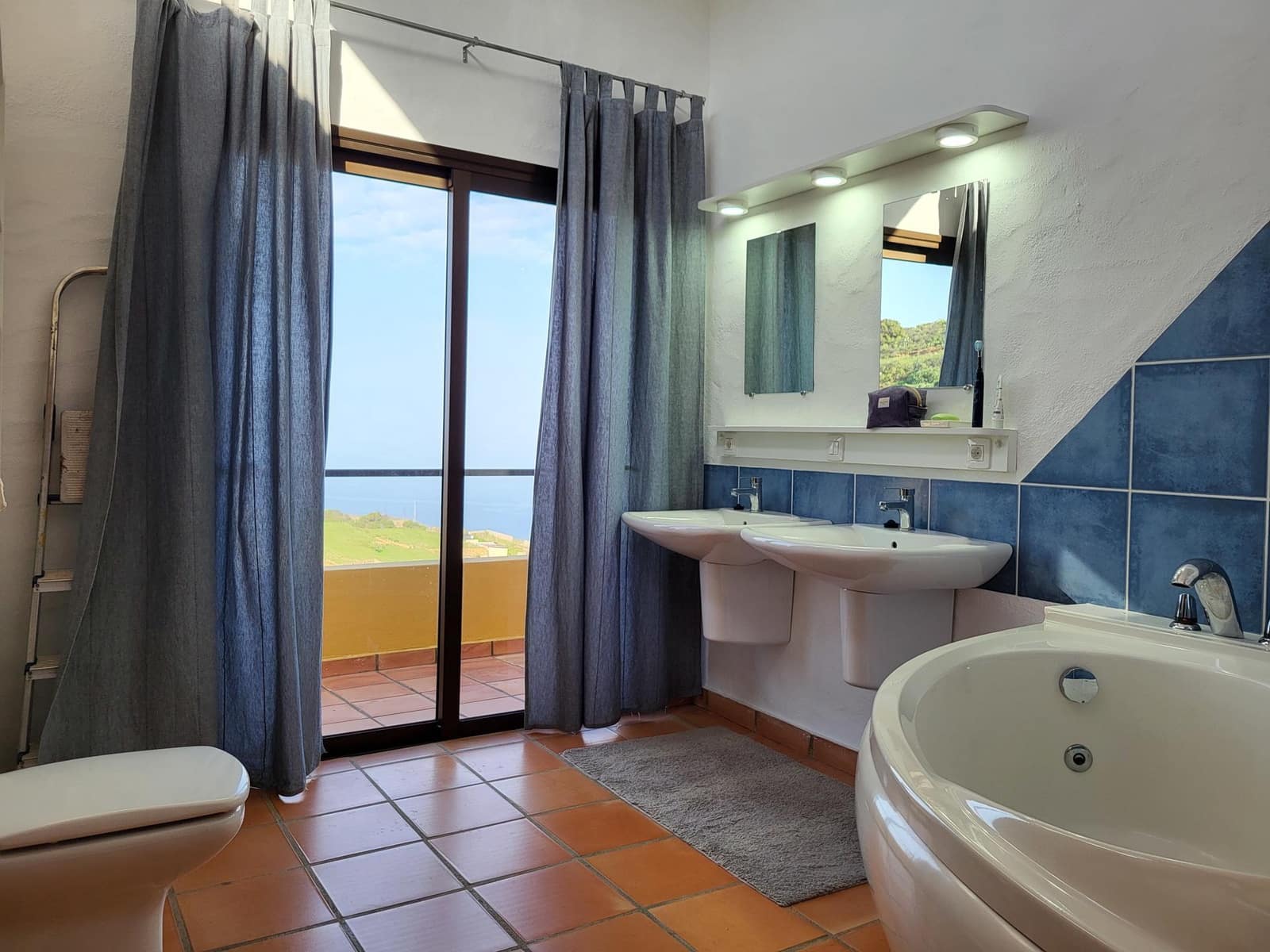 5 soverom Villa til salgs i San Juan de la Rambla - € 1 190 000 (Ref: 9128922)