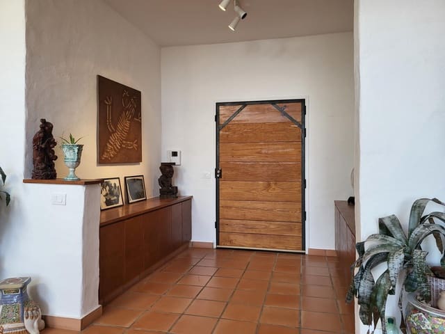 5 soverom Villa til salgs i San Juan de la Rambla - € 1 190 000 (Ref: 9128922)