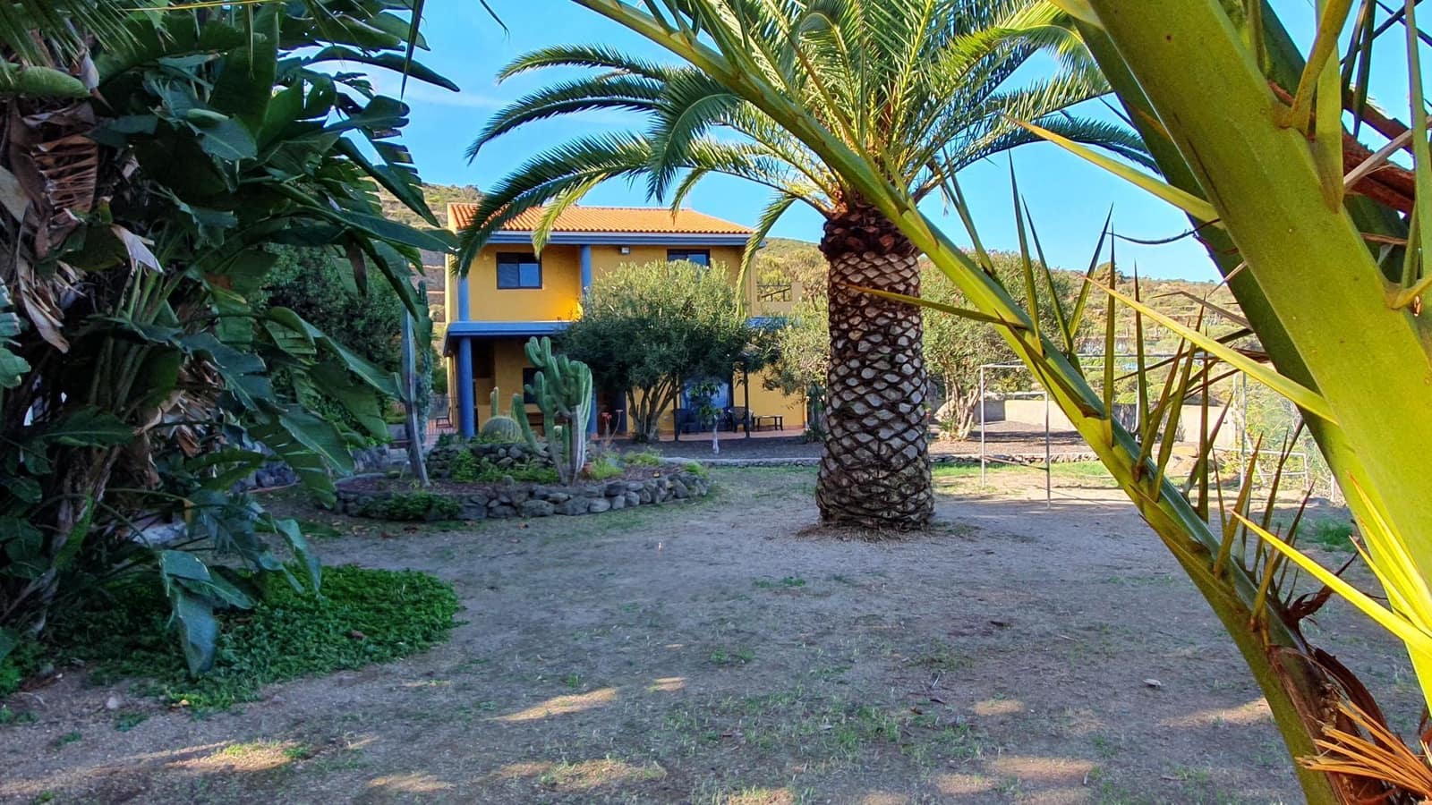 5 soverom Villa til salgs i San Juan de la Rambla - € 1 190 000 (Ref: 9128922)