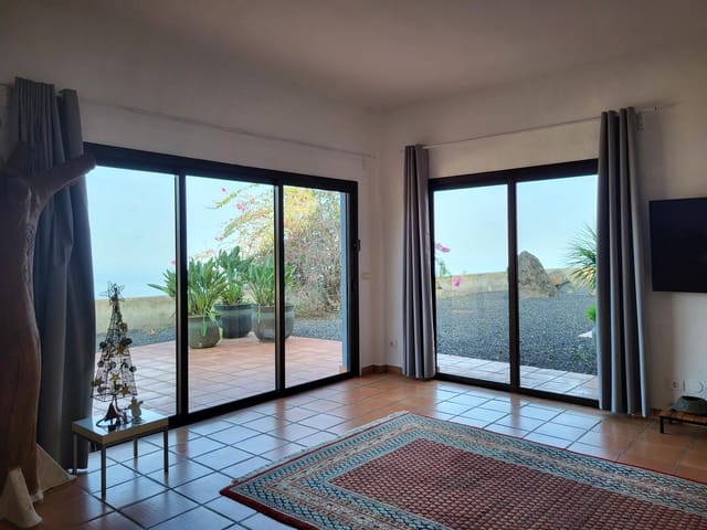 5 soverom Villa til salgs i San Juan de la Rambla - € 1 190 000 (Ref: 9128922)