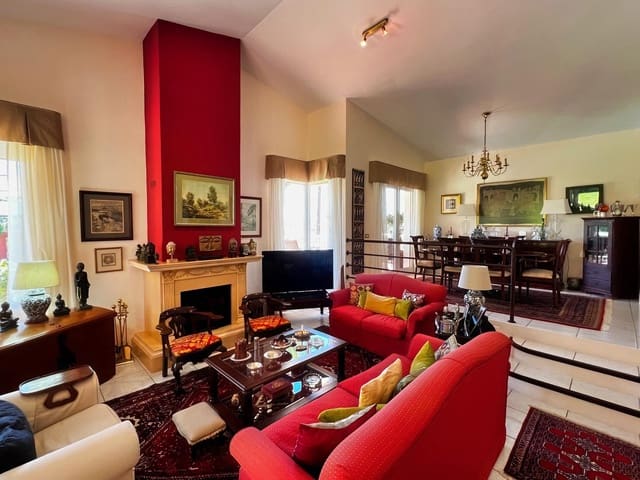 4 soverom Villa til salgs i La Orotava med svømmebasseng - € 1 320 000 (Ref: 9128924)