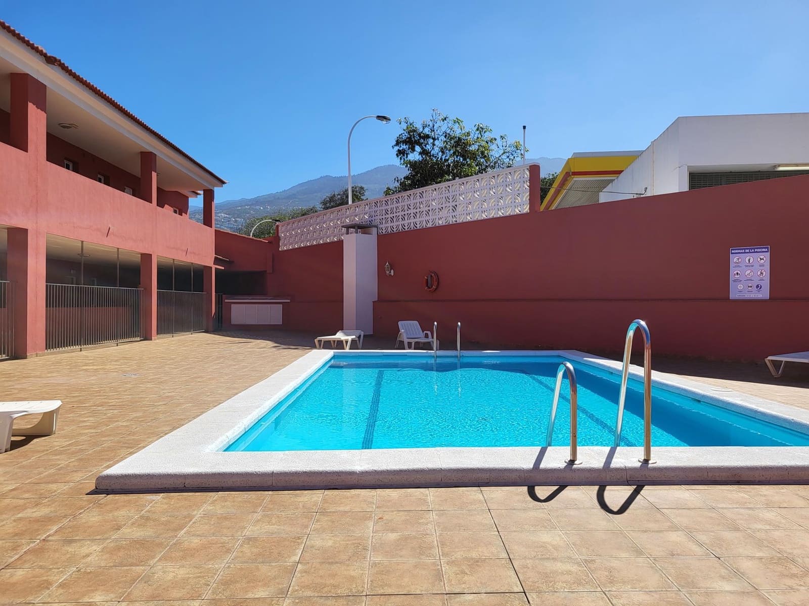1 bedroom Apartment for sale in Puerto de la Cruz with pool garage - € 215,000 (Ref: 9128925)