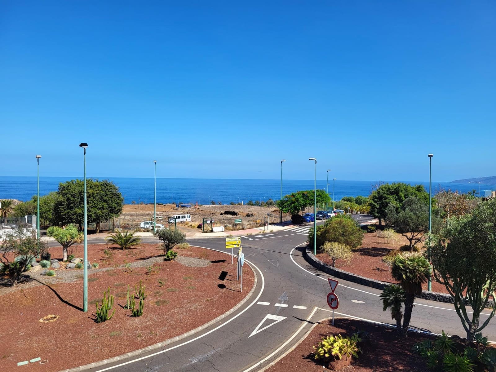 3 soveværelse Lejlighed til salg i Puerto de la Cruz med swimmingpool garage - € 325.000 (Ref: 9128927)