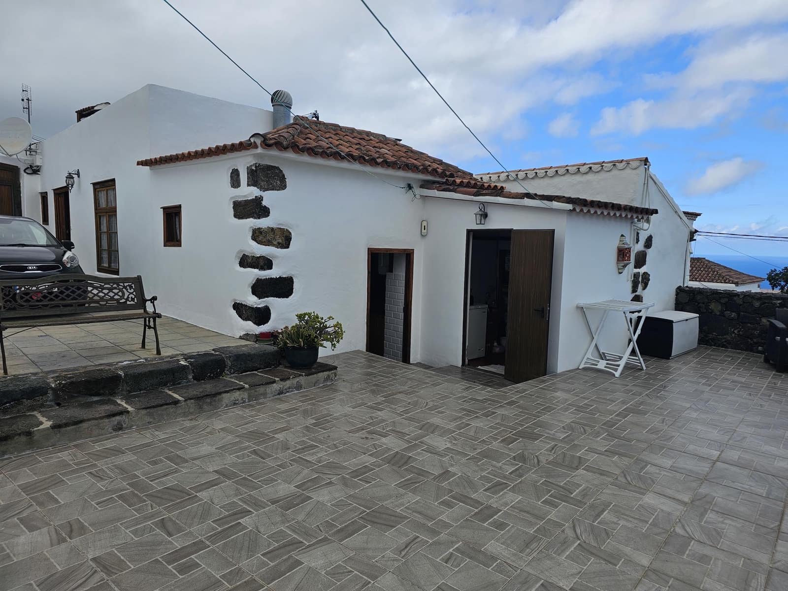 6 slaapkamer Villa te koop in Icod de los Vinos met zwembad - € 685.000 (Ref: 9128928)