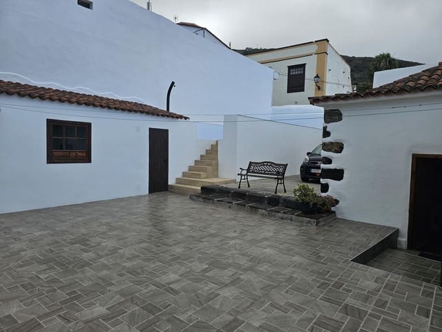 6 sovrum Villa till salu i Icod de los Vinos med pool - 685 000 € (Ref: 9128928)