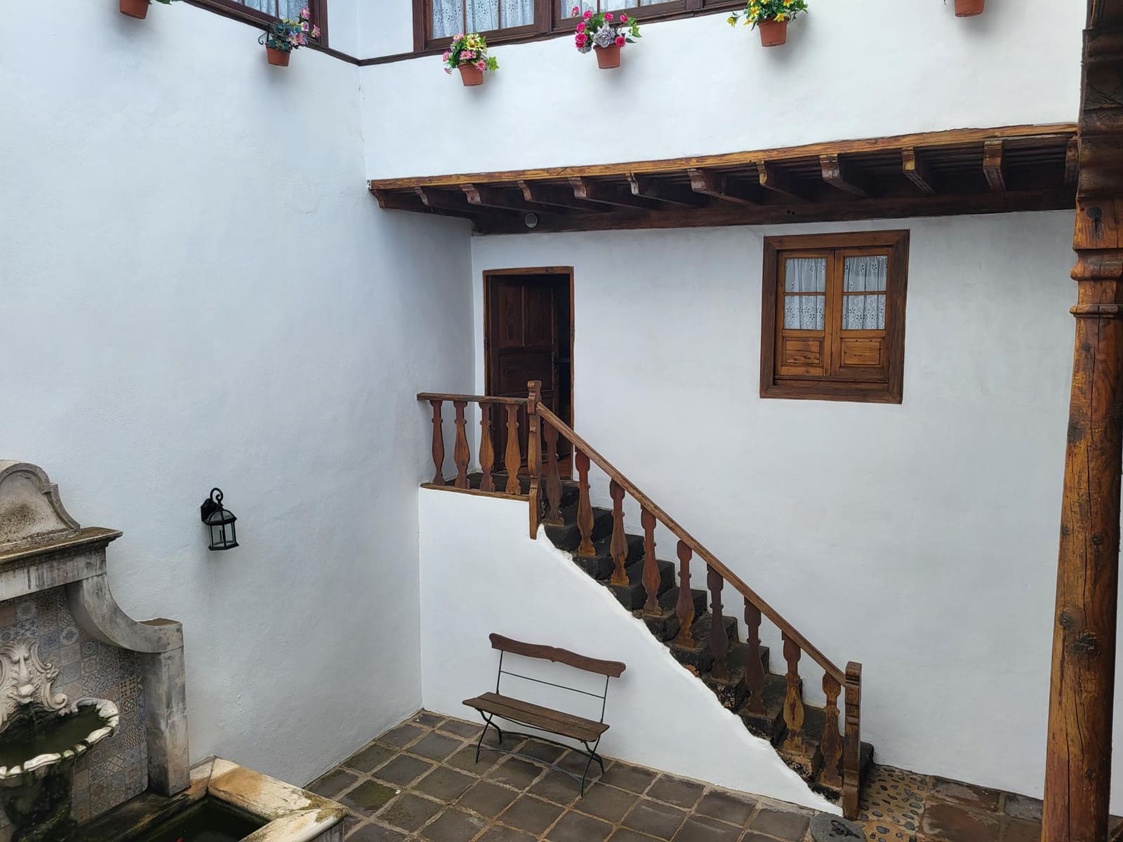 6 slaapkamer Villa te koop in Icod de los Vinos met zwembad - € 685.000 (Ref: 9128928)