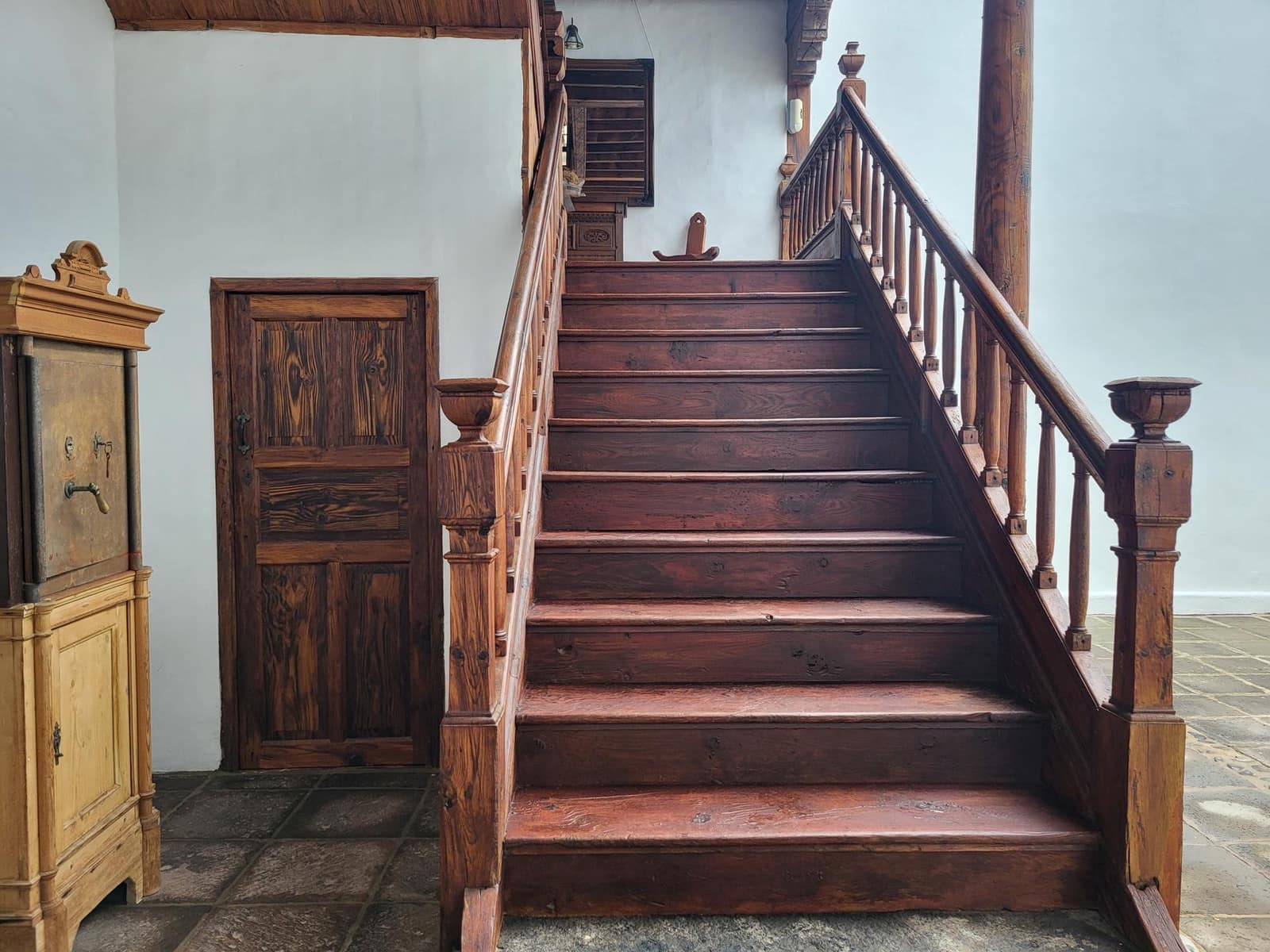 6 slaapkamer Villa te koop in Icod de los Vinos met zwembad - € 685.000 (Ref: 9128928)