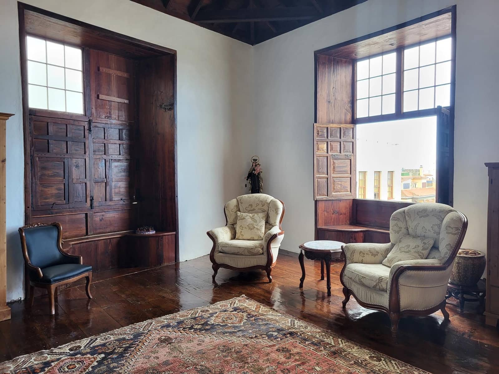 6 slaapkamer Villa te koop in Icod de los Vinos met zwembad - € 685.000 (Ref: 9128928)