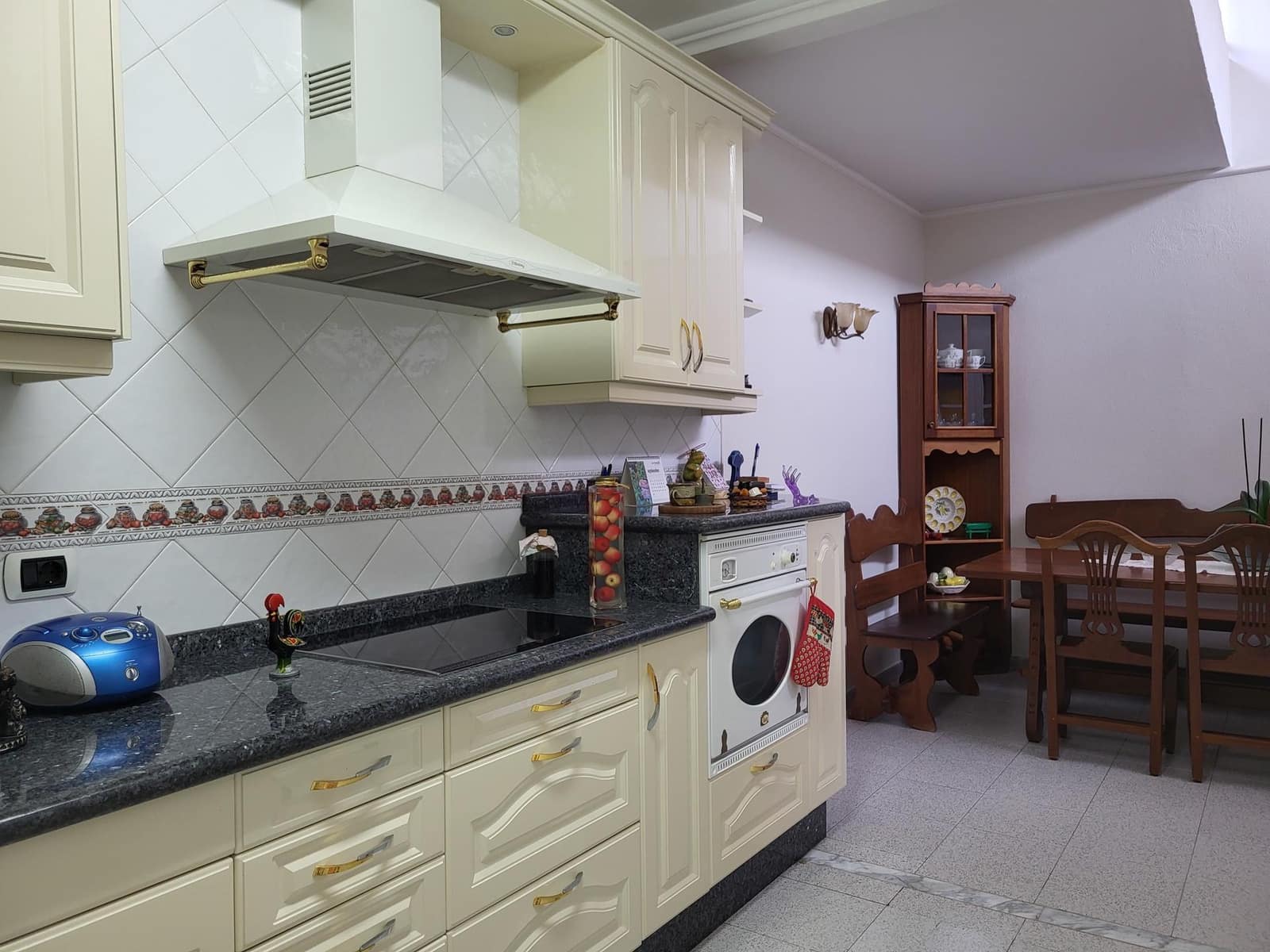 3 soveværelse Byhus til salg i Icod de los Vinos med garage - € 310.000 (Ref: 9128930)