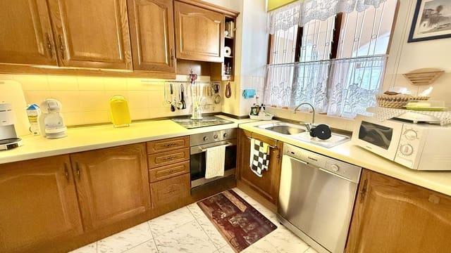 2 soverom Leilighet til salgs i Puerto de la Cruz med svømmebasseng garasje - € 370 000 (Ref: 9128933)