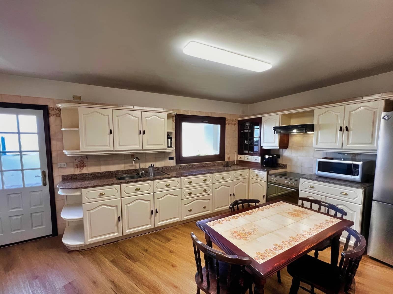 3 soverom Villa til salgs i La Orotava med svømmebasseng - € 1 250 000 (Ref: 9128935)